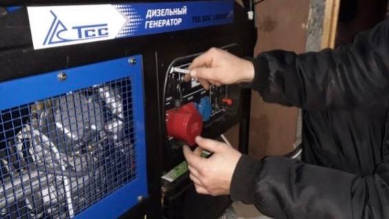 Аренда бензинового генератора ТСС SGG 10000 EHC
